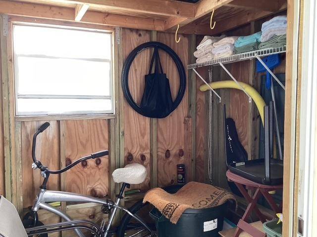 1919 Buccaneer Drive a Sarasota, FL Mobile or Manufactured Home for Sale